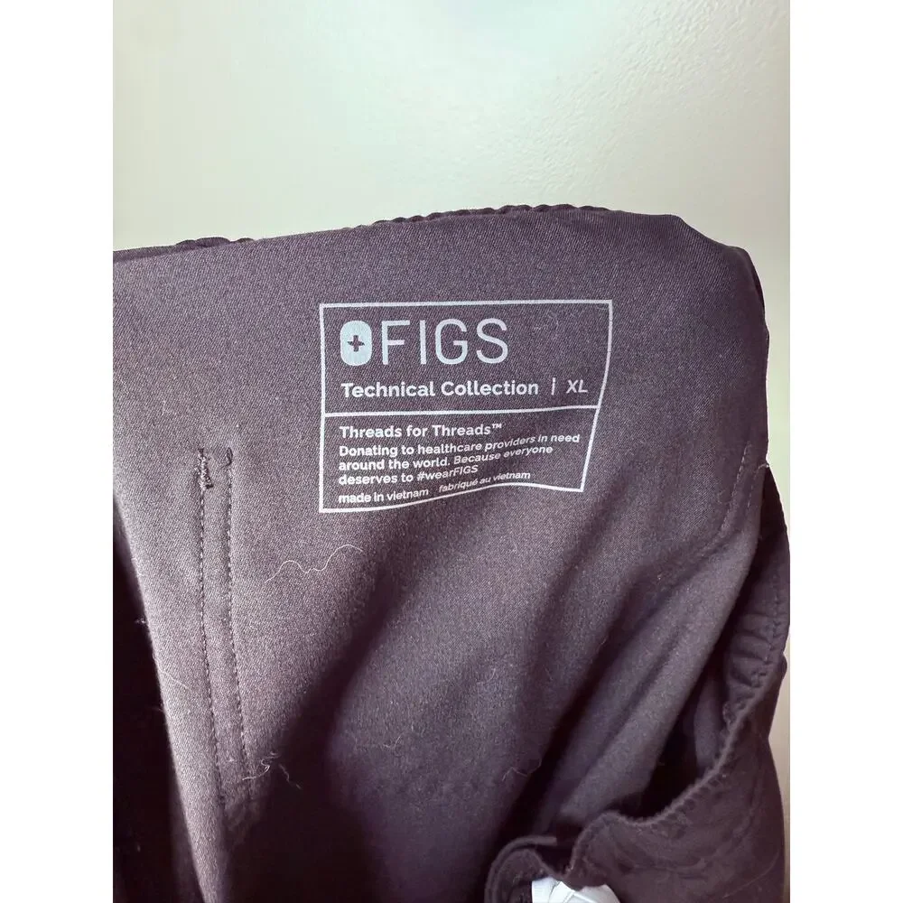 FIGS Technical Collection Black Scrub Pants Multiple Utility Pockets Healthcare